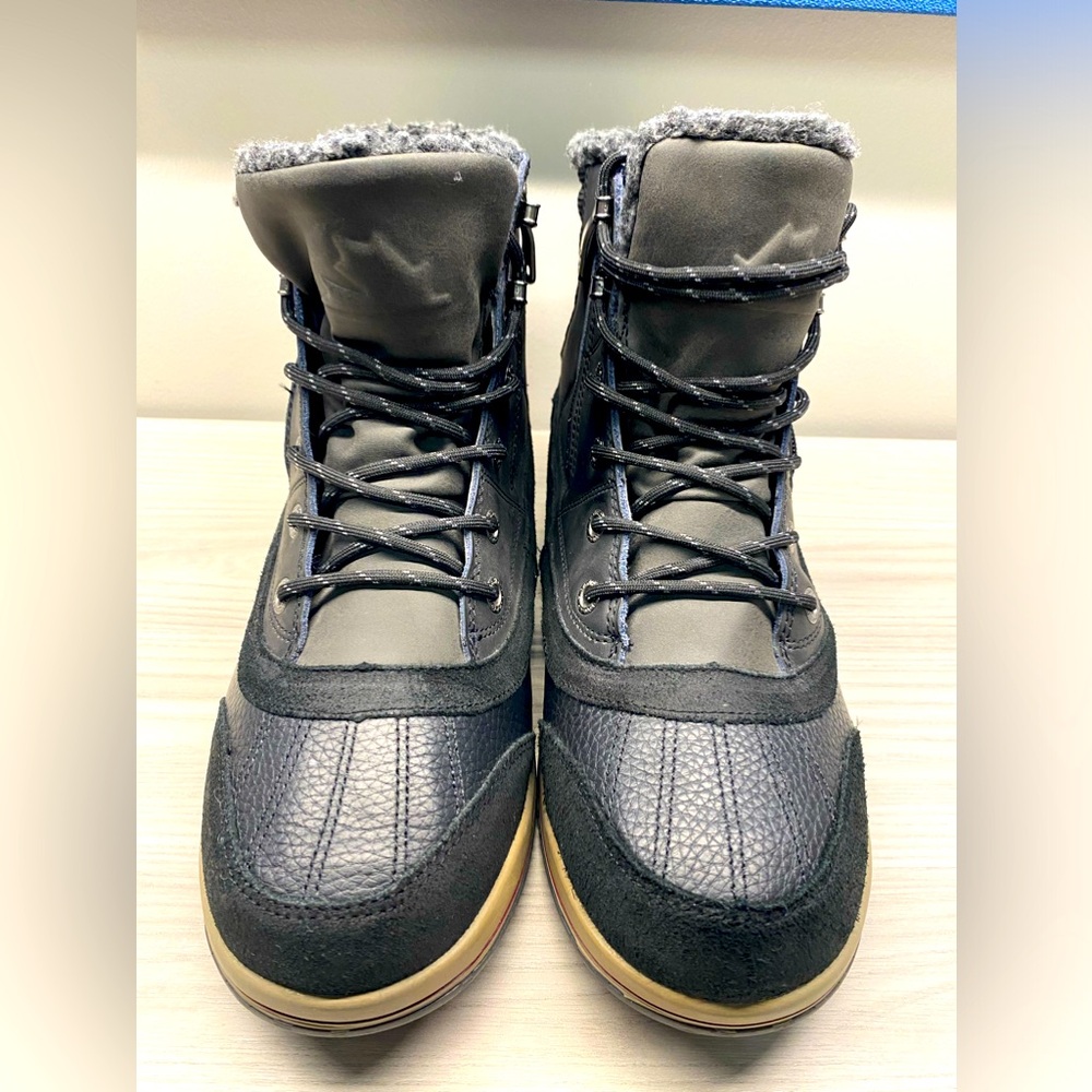 Pajar Black XLITE Grip Pummel Boot —Size 14 Men’s